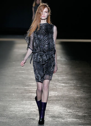 fass-edun-fall-2012-runway-05-v.jpg