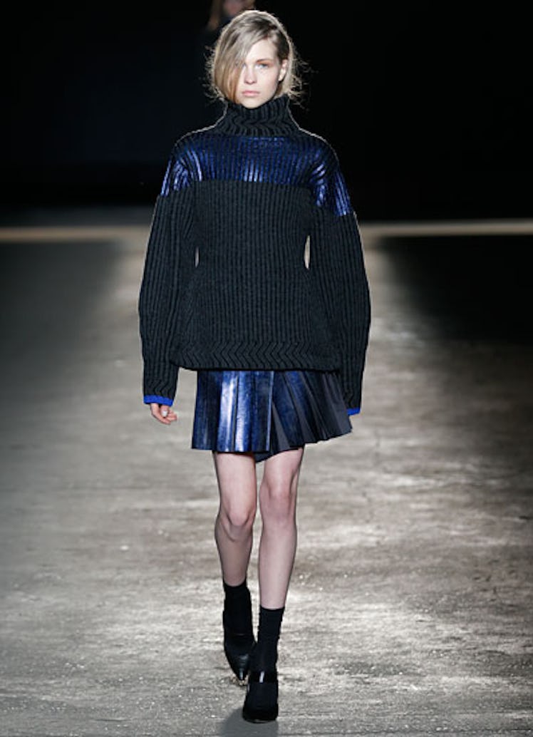 fass-edun-fall-2012-runway-22-v.jpg