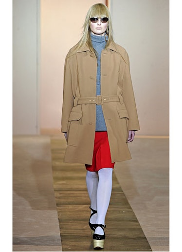 fass-marni-fall-2012-runway-05-v.jpg