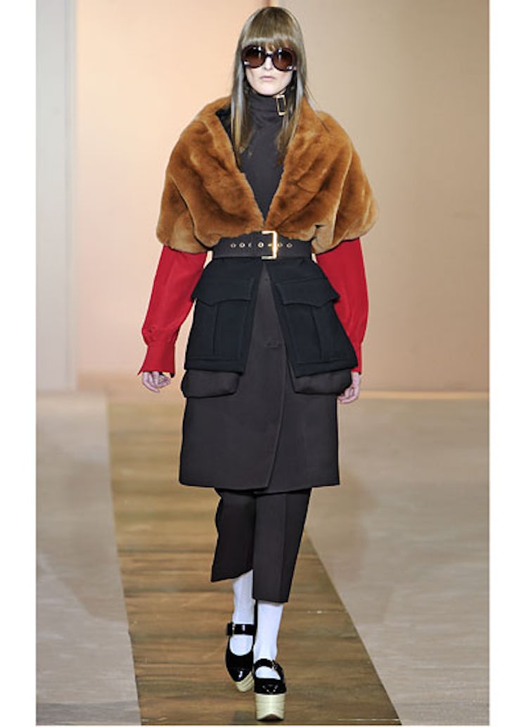 fass-marni-fall-2012-runway-10-v.jpg