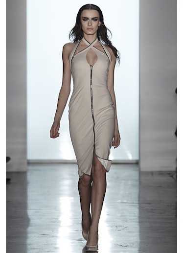 fass-cushnie-et-ochs-fall-2012-runway-15-v.jpg