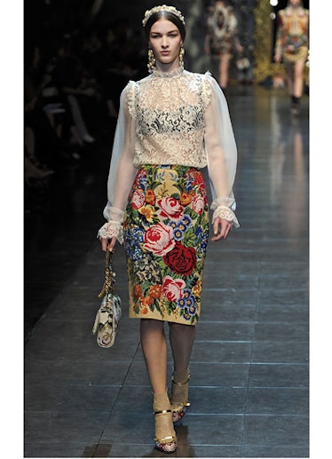 fass-dolce-and-gabbana-fall-2012-runway-39-v.jpg