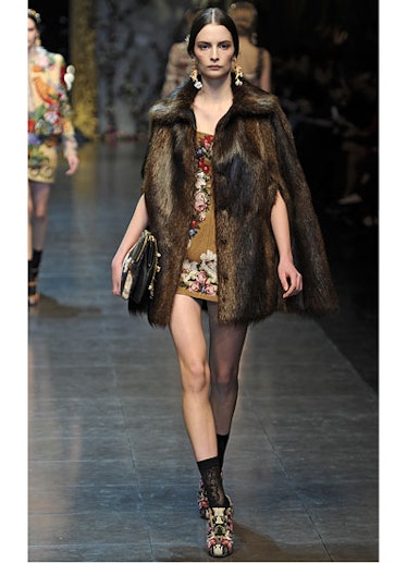 fass-dolce-and-gabbana-fall-2012-runway-40-v.jpg