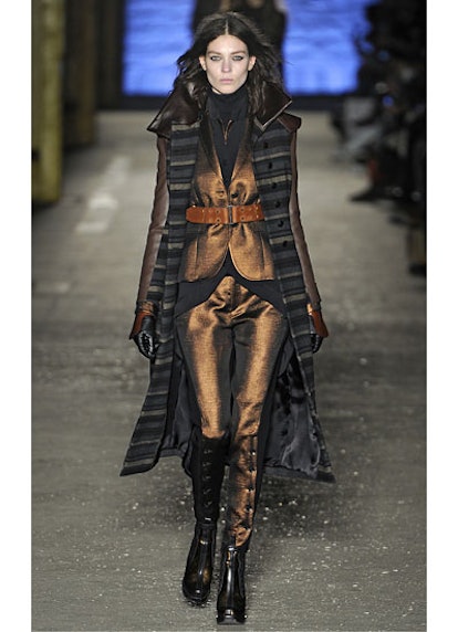 fass-rag-and-bone-fall-2012-runway-01-v.jpg