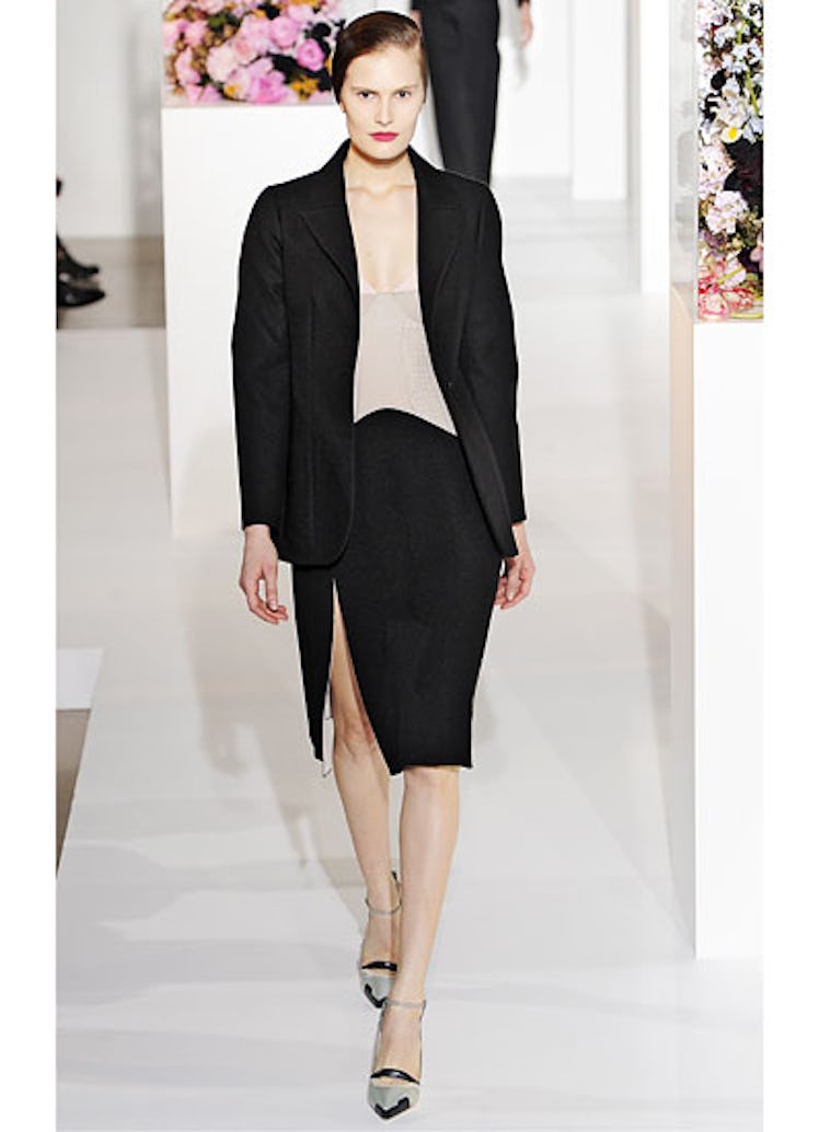 fass-jil-sander-fall-2012-runway-30-v.jpg