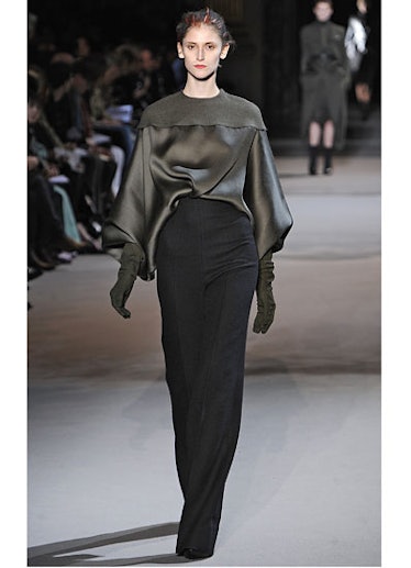 fass-haider-ackermann-fall-2012-runway-02-v.jpg