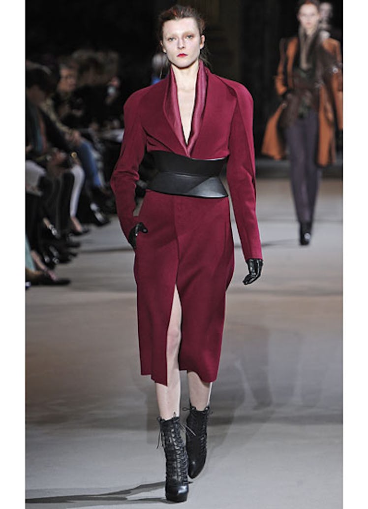 fass-haider-ackermann-fall-2012-runway-26-v.jpg