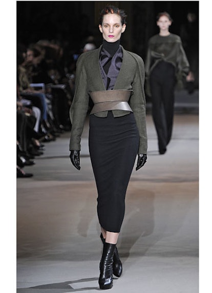 fass-haider-ackermann-fall-2012-runway-01-v.jpg