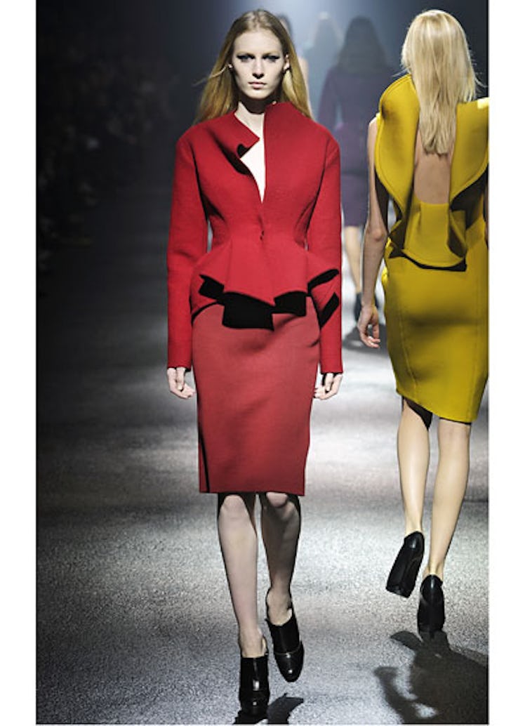 fass-lanvin-fall-2012-runway-04-v.jpg