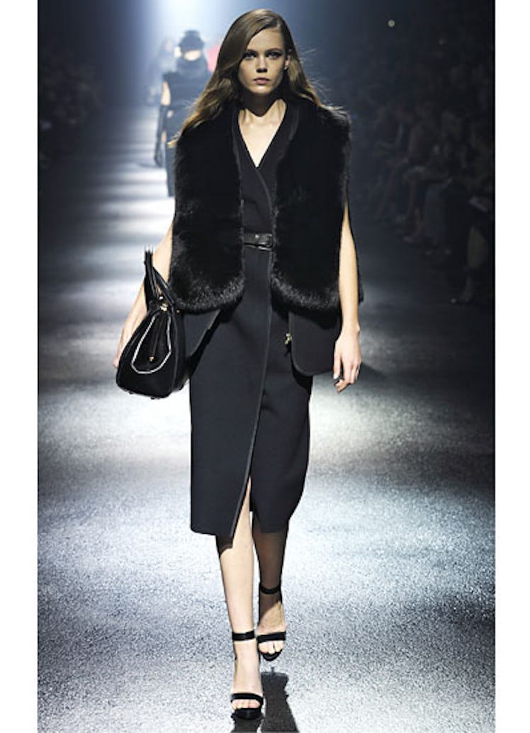 fass-lanvin-fall-2012-runway-09-v.jpg