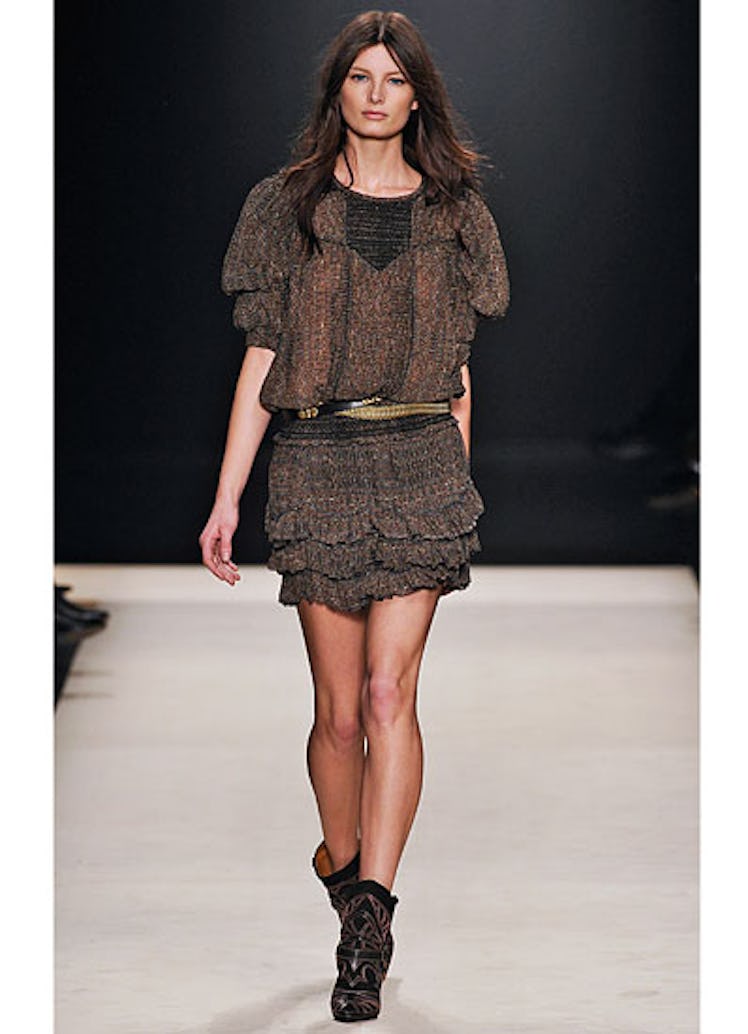 fass-isabel-marant-fall-2012-runway-23-v.jpg