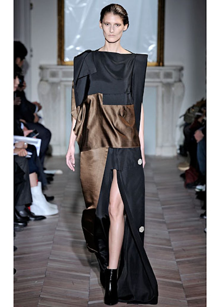 fass-maison-martin-margiela-fall-2012-runway-34-v.jpg