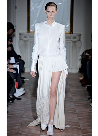 fass-maison-martin-margiela-fall-2012-runway-42-v.jpg