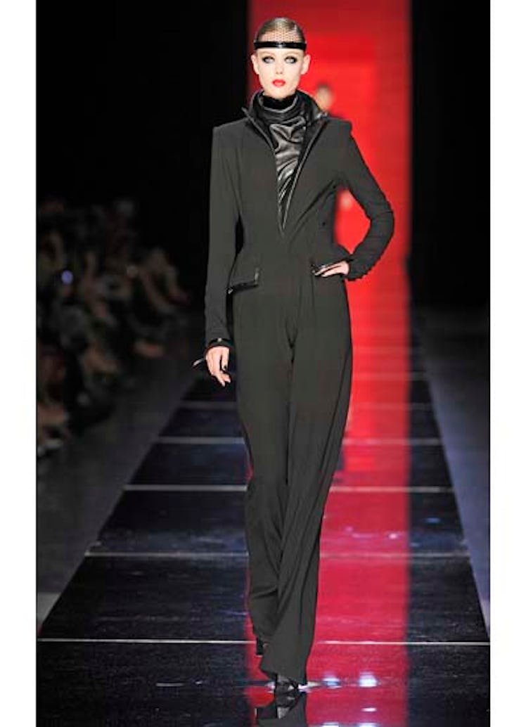 fass-jean-paul-gaultier-couture-2012-runway-02-v.jpg