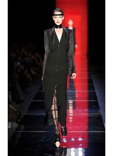 fass-jean-paul-gaultier-couture-2012-runway-07-v.jpg