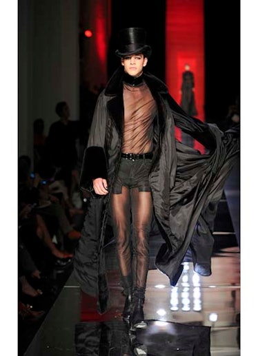fass-jean-paul-gaultier-couture-2012-runway-33-v.jpg