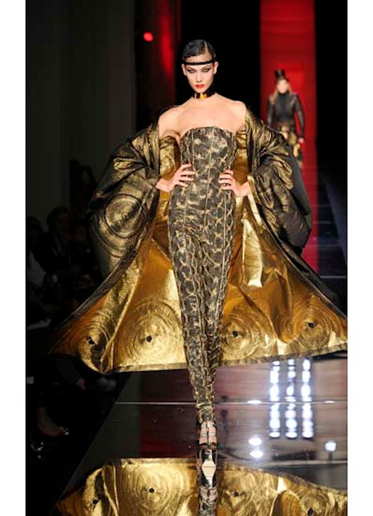fass-jean-paul-gaultier-couture-2012-runway-42-v.jpg