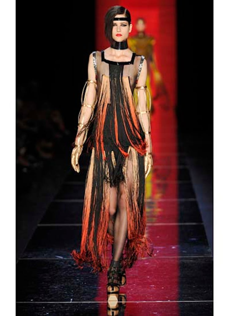 fass-jean-paul-gaultier-couture-2012-runway-52-v.jpg