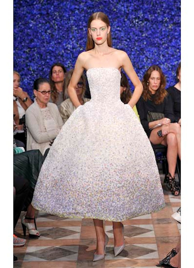 fass-dior-couture-2012-runway-47-v.jpg