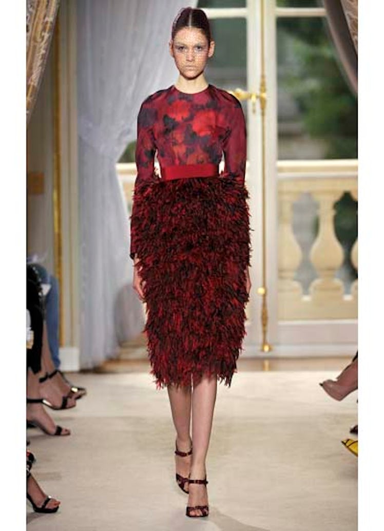 fass-giambattista-valli-couture-2012-runway-03-v.jpg