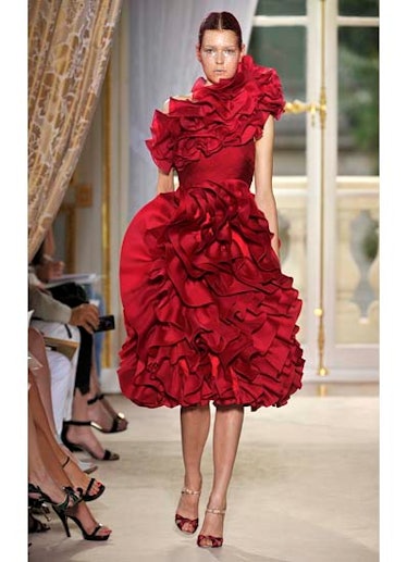 fass-giambattista-valli-couture-2012-runway-14-v.jpg