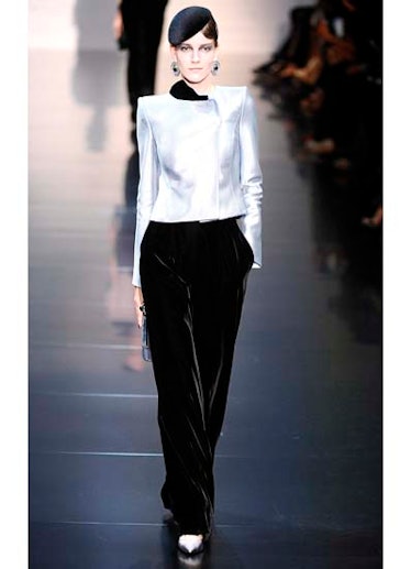 fass-giorgio-armani-couture-2012-runway-06-v.jpg
