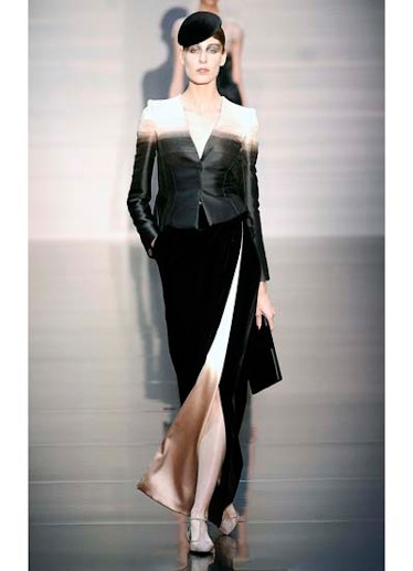fass-giorgio-armani-couture-2012-runway-09-v.jpg