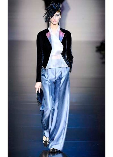 fass-giorgio-armani-couture-2012-runway-31-v.jpg