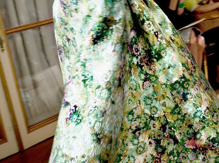 fass-giambattista-valli-couture-2012-backstage-08-h.jpg