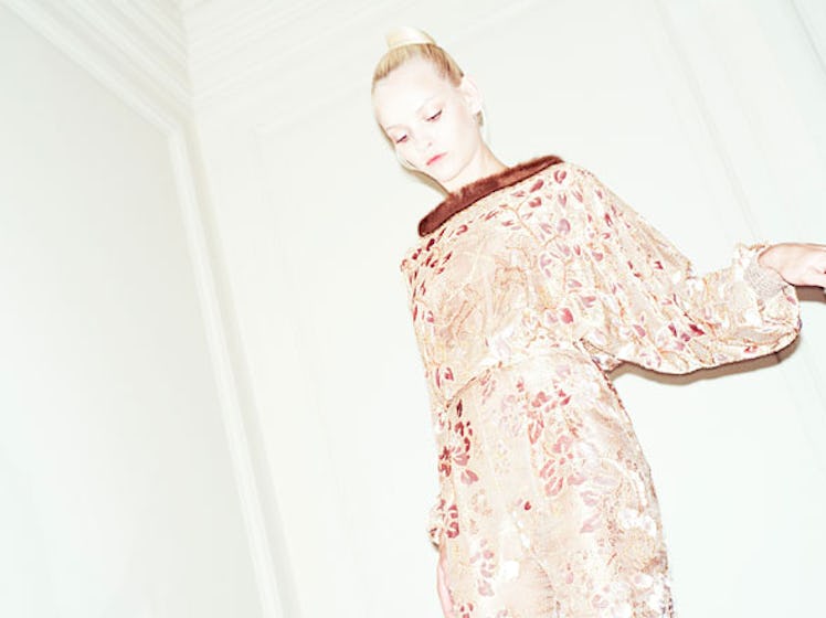 fass-valentino-couture-fall-2012-backstage-runway-13-h.jpg