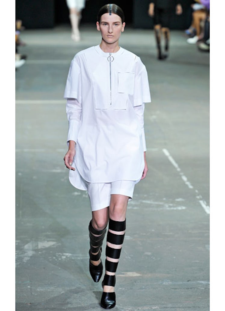 fass-alexander-wang-spring-2013-runway-03-v.jpg