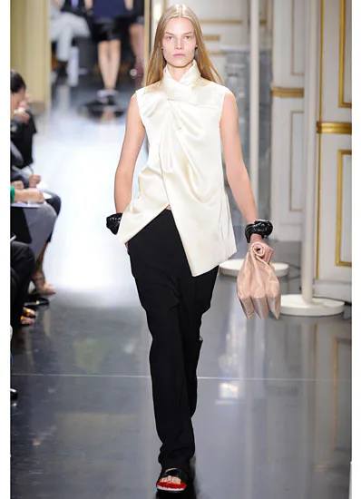 Runway: Céline Spring 2013