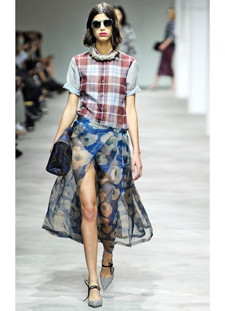 fass-dries-van-noten-spring-2013-runway-10-v.jpg