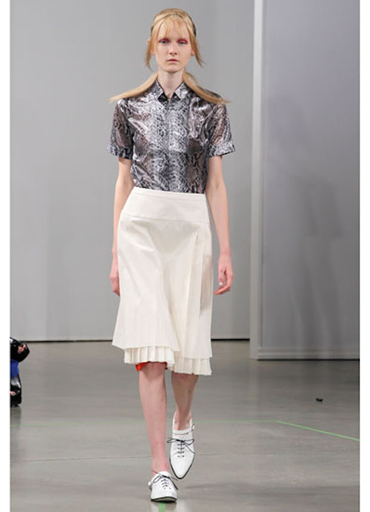 fass-creatures-of-the-wind-spring-2013-runway-02-v.jpg