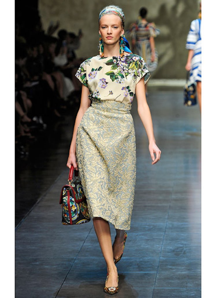 fass-dolce-gabbana-spring-2013-runway-27-v.jpg