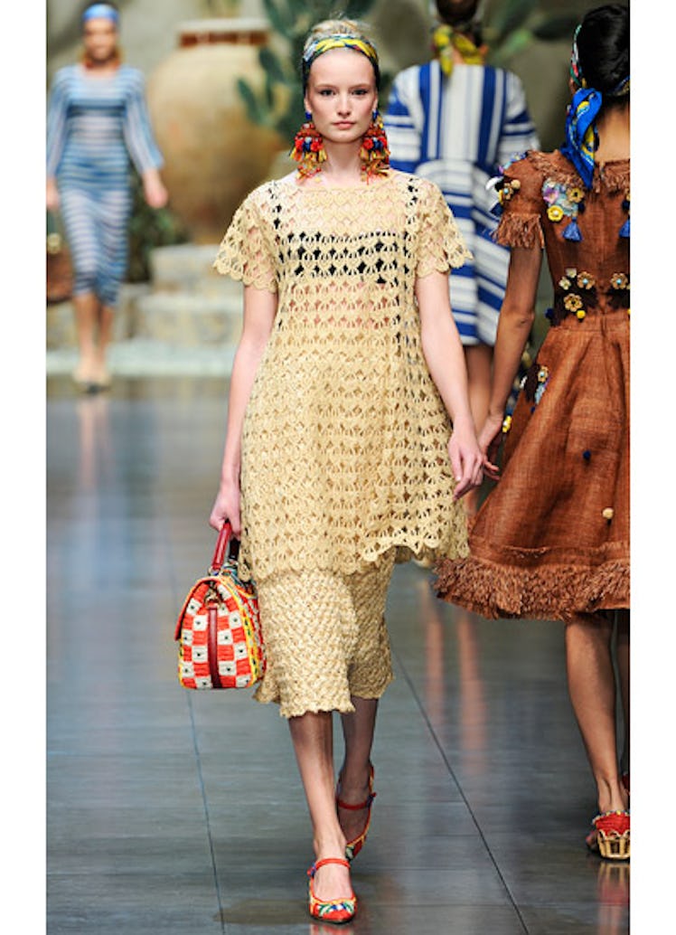 fass-dolce-gabbana-spring-2013-runway-31-v.jpg