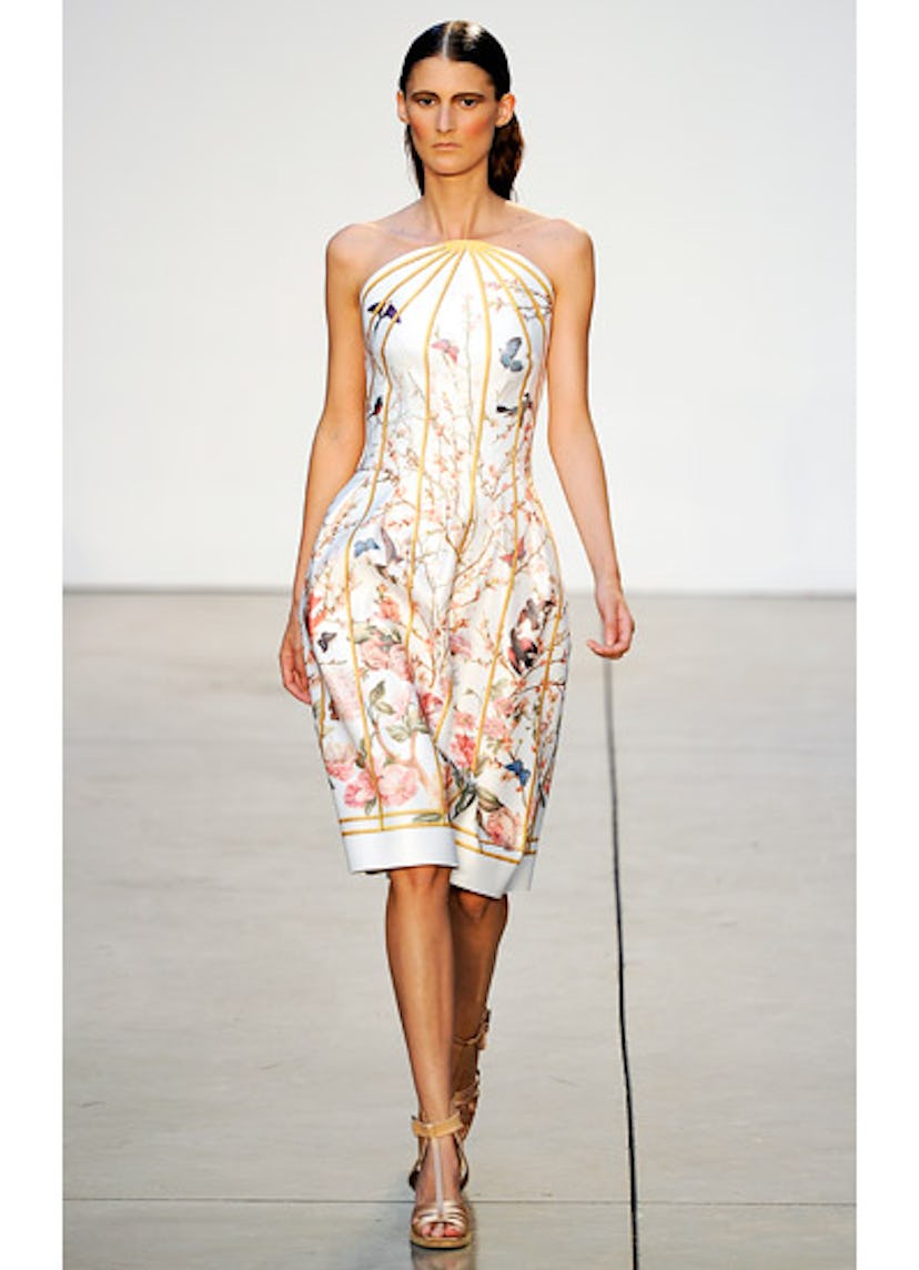 fass-thakoon-spring-2013-runway-01-v.jpg
