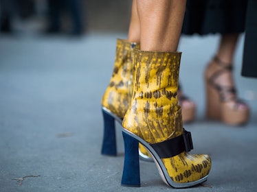 fass-pfw-street-style-day5-19-h.jpg