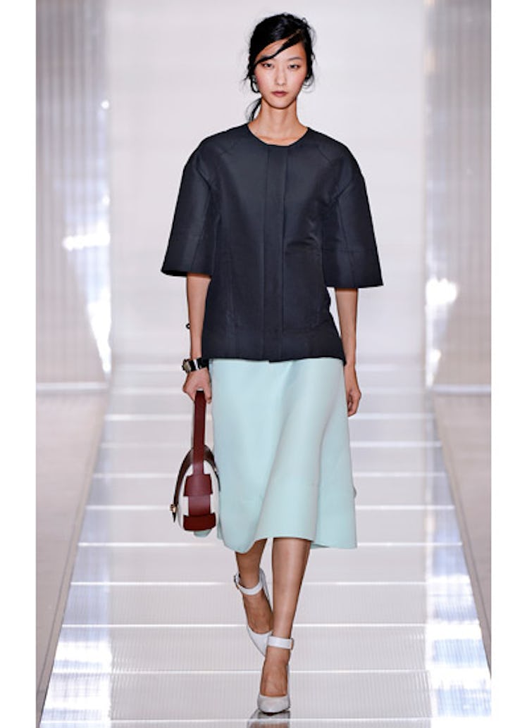 fass-marni-spring-2013-runway-21-v.jpg