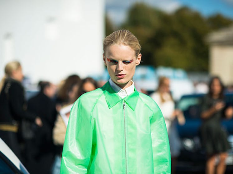 fass-pfw-street-style-day4-04-h.jpg