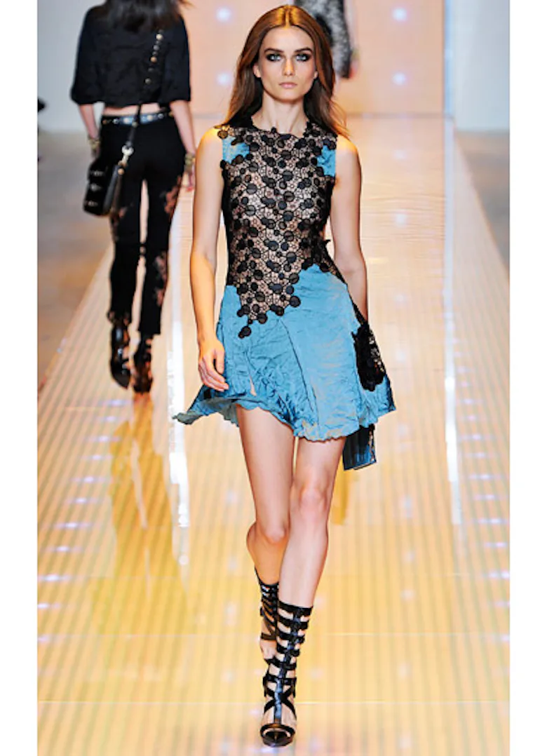 Versace Spring 2013 Runway: Versace Spring 2013