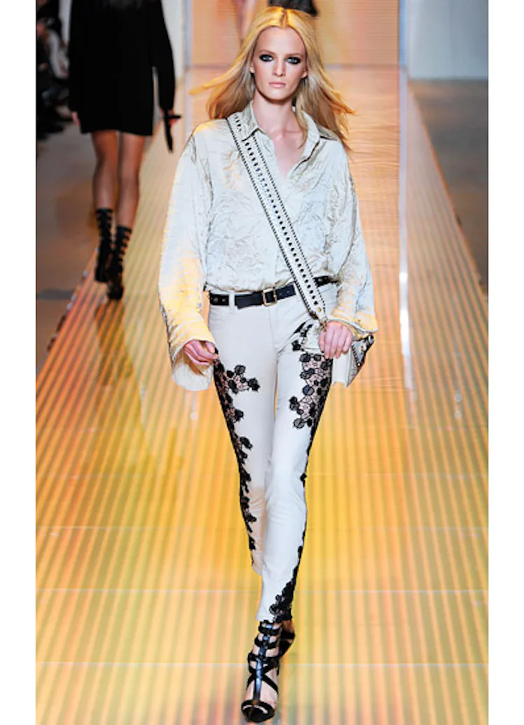 Versace Spring 2013 Runway: Versace Spring 2013