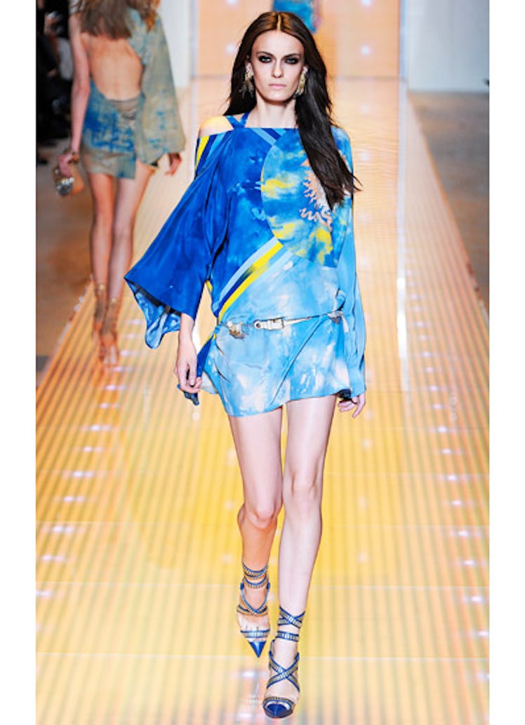 Versace Spring 2013 Runway: Versace Spring 2013