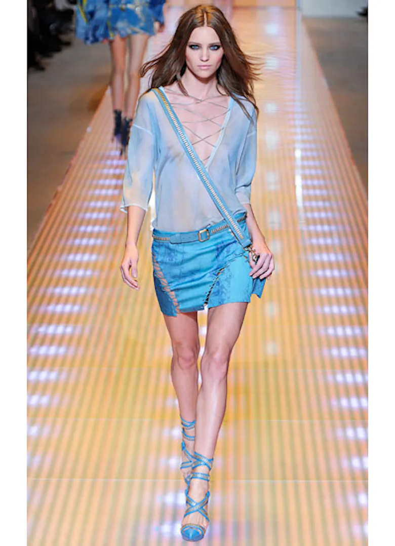 Versace Spring 2013 Runway: Versace Spring 2013