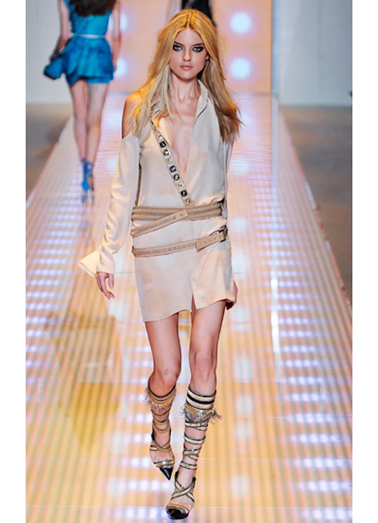 Versace Spring 2013 Runway: Versace Spring 2013