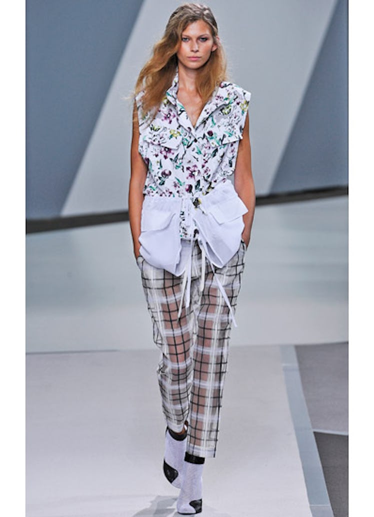 fass-phillip-lim-spring-2013-runway-06-v.jpg