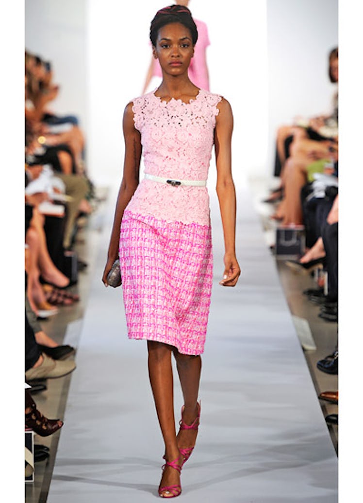 fass-oscar-de-la-renta-spring-2013-runway-22-v.jpg