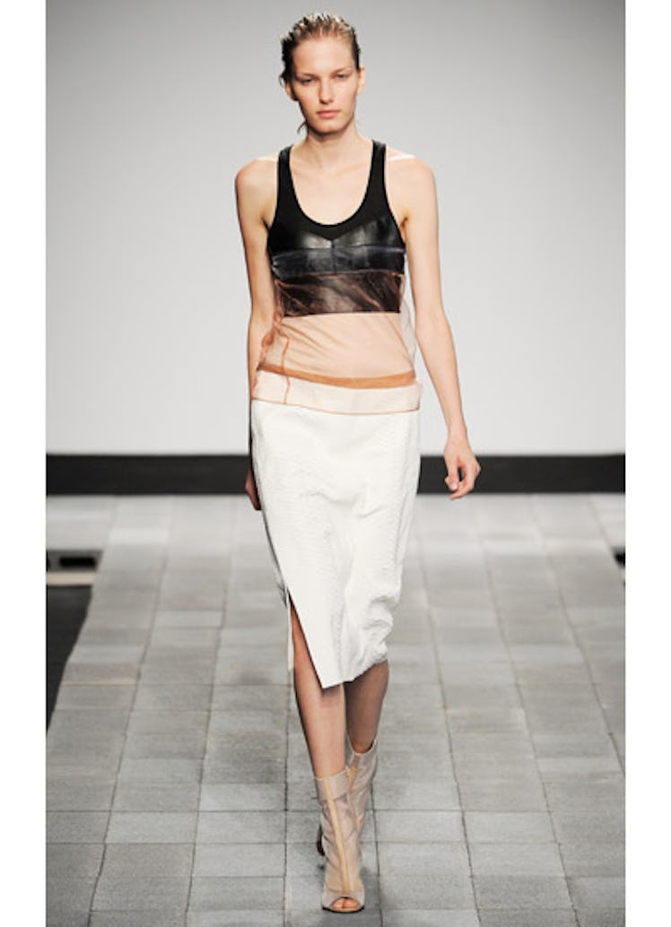 fass-reed-krakoff-spring-2013-runway-07-v.jpg