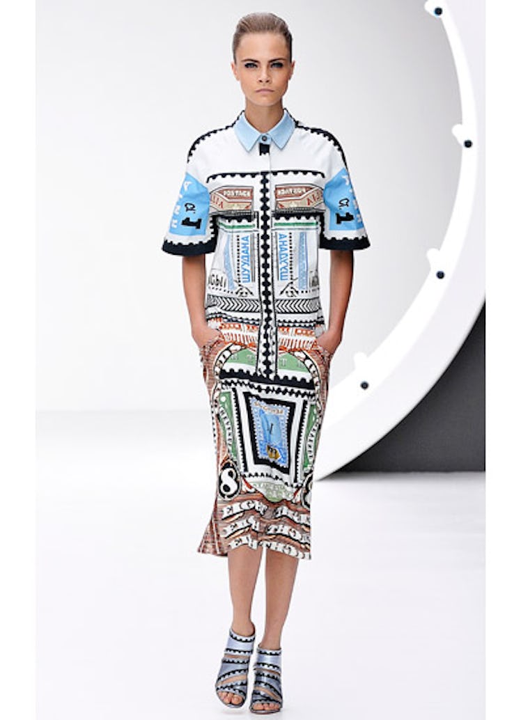 fass-mary-katrantzou-spring-2013-runway-07-v.jpg