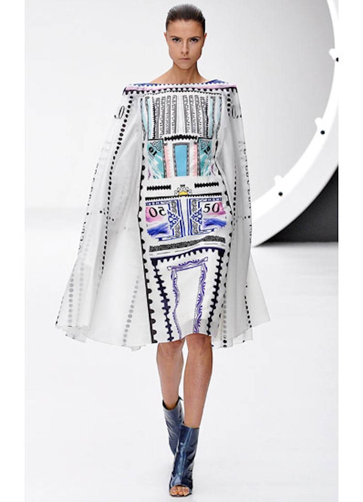 fass-mary-katrantzou-spring-2013-runway-14-v.jpg